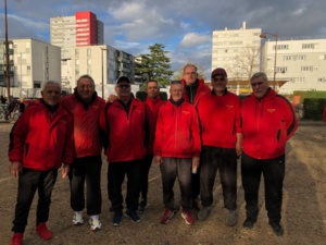 L'équipe SVCP 1 : Gilles, Vincent, Jean-Marc, David, Richard (coach et joueur), Didier, Jean-Luc et Jean-Michel