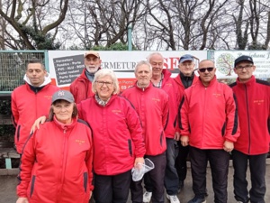 L'équipe SVCP : David, Babette, Michel, Linda, Richard (coach), Michel, Patrick, Mourad et Daniel L'équipe SVCP : David, Babette, Michel, Linda, Richard (coach), Michel, Patrick, Mourad et Daniel