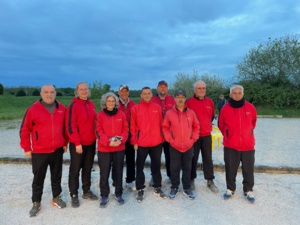 L'équipe SVCP : Fernando (coach), Patrycja, Pascale, Gilbert, David, Guillaume, Aziz, Jean-Luc et Éric