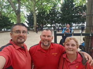 Sébastien, Guillaume et Karine à deux doigts de la sortie de poules