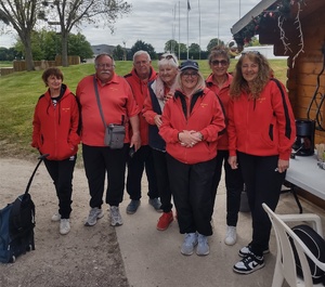 L'équipe SVCP 2 : Corinne, Didier (joueur et coach), Serge, Christiane, Véronique, Annie et Murielle