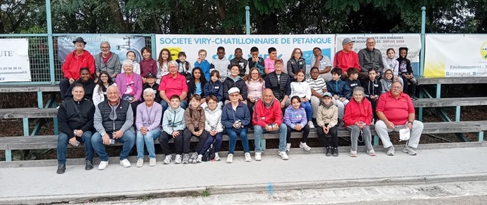 L'ensemble des participants photographiés par le secrétaire de la SVCP