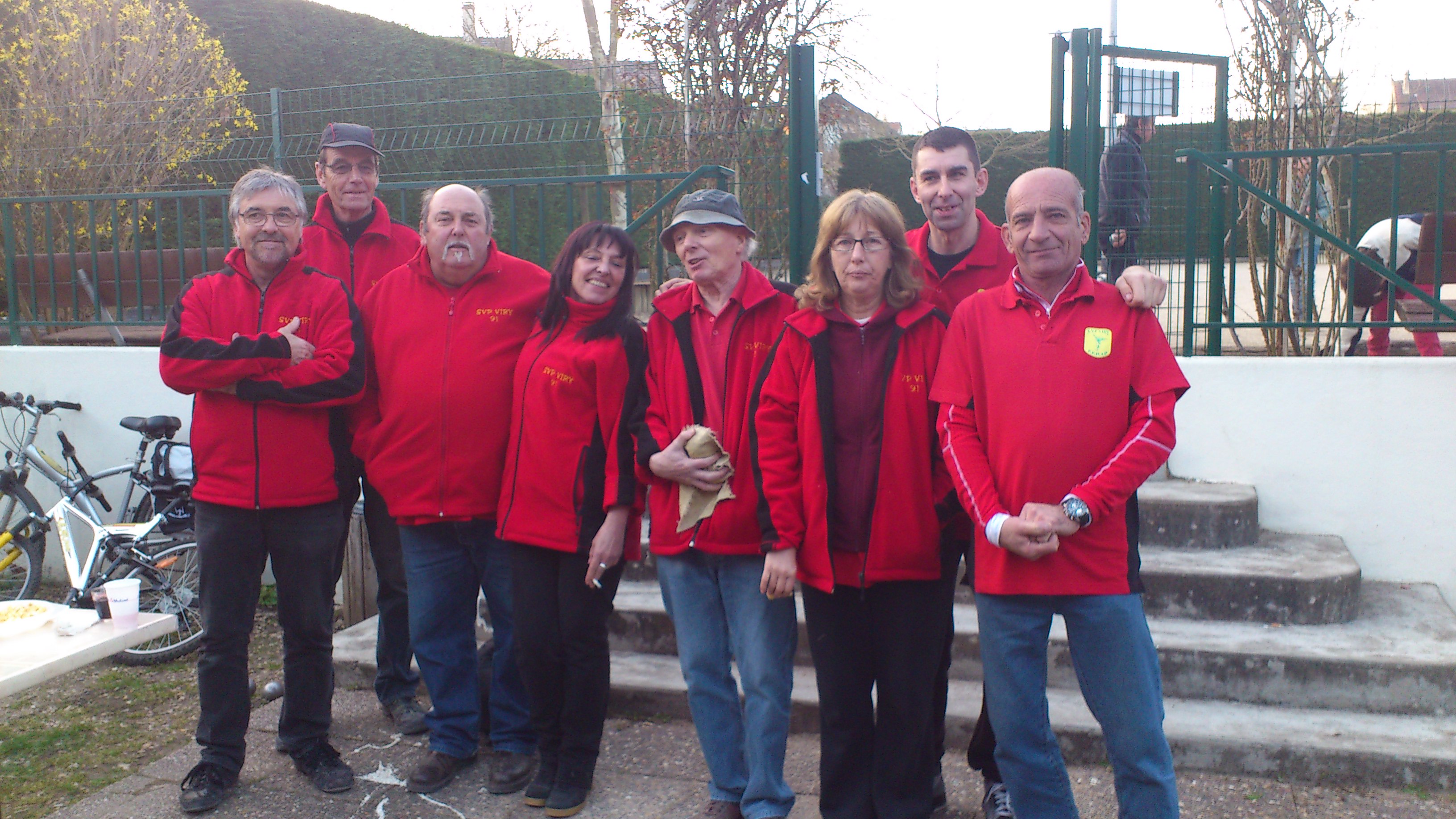 L'équipe SVCP 2 à Verrières L'équipe SVCP 2 à Verrières