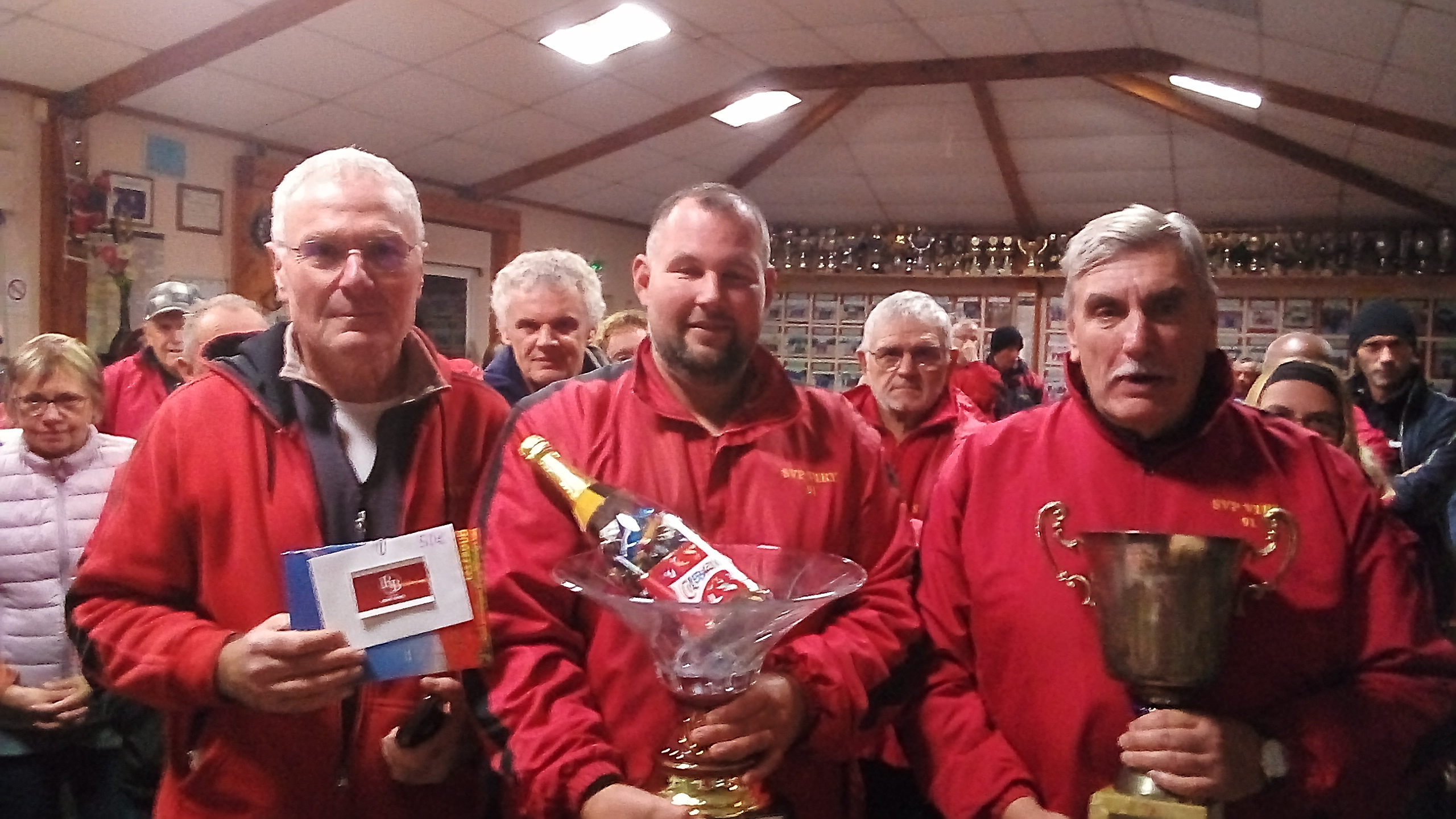 Jean-Luc Gallo et Guillaume Becker, 2ème ex aequo, vainqueurs du Roblin. Jean-Michel Weppe, 1er, vainqueur du Lespillet