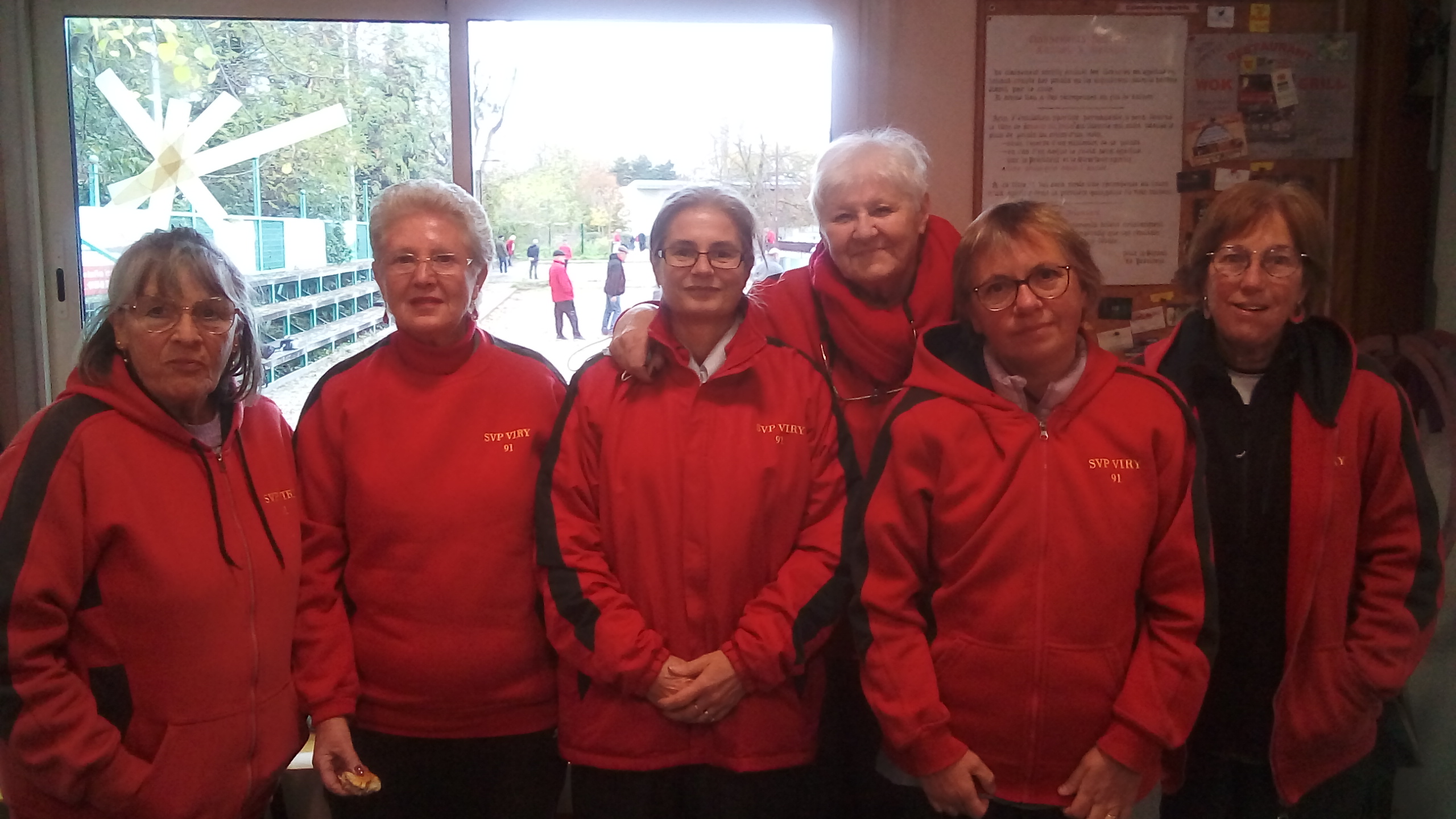 L'équipe SVCP : Bernadette, Annie, Pascale, Christiane, Isabelle (capitaine) et Fabienne