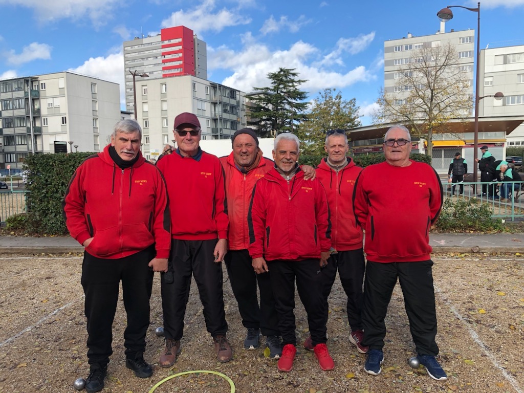 L'équipe SVCP 1 : Jean-Michel, Jean-Luc, Vincent, Gilles, Richard (coach et joueur) et Jean-Marc,