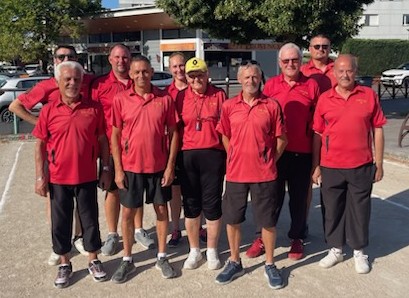 La sélection SVCP : Marc Chérit avec ses lunettes noires derrière Gilles Zebrowski, Guillaume Becker, David Lecomte, Patrycja Konopka, Christiane Délas, Richard Lecomte, Jean-Luc Gallo (coach), Sébastien Fiche et Norbert Scott