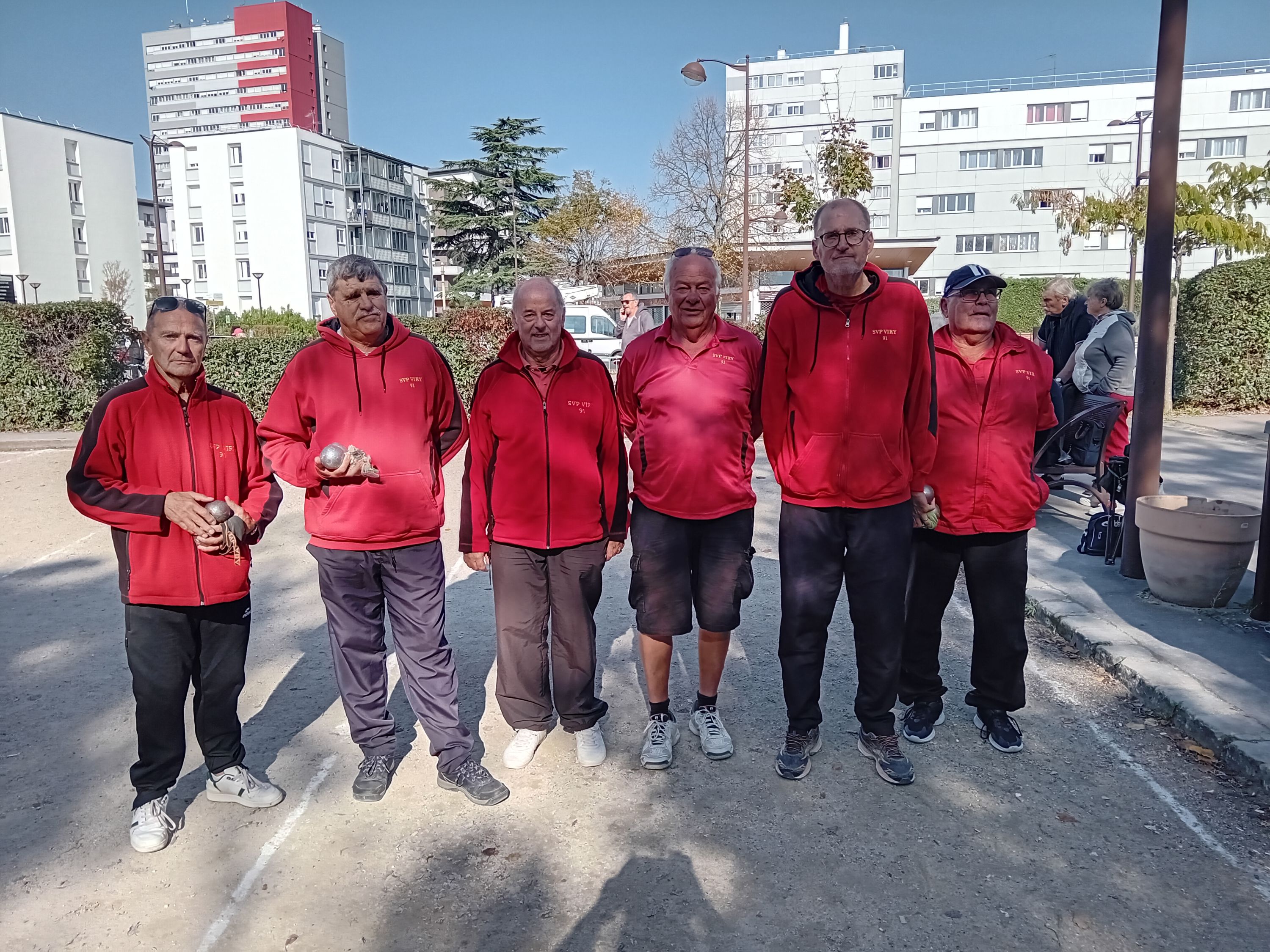 L'équipe SVCP 1 : Roland, René, Norbert, Michel, Didier (joueur et coach) et Jean-Marc