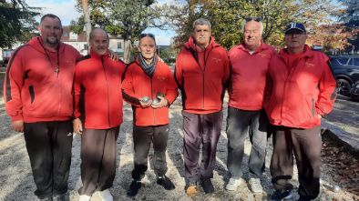 L'équipe SVCP 1 ; Guillaume, Norbert, Roland, René (joueur et coach), Michel et Jean-Marc L'équipe SVCP 1 ; Guillaume, Norbert, Roland, René (joueur et coach), Michel et Jean-Marc
