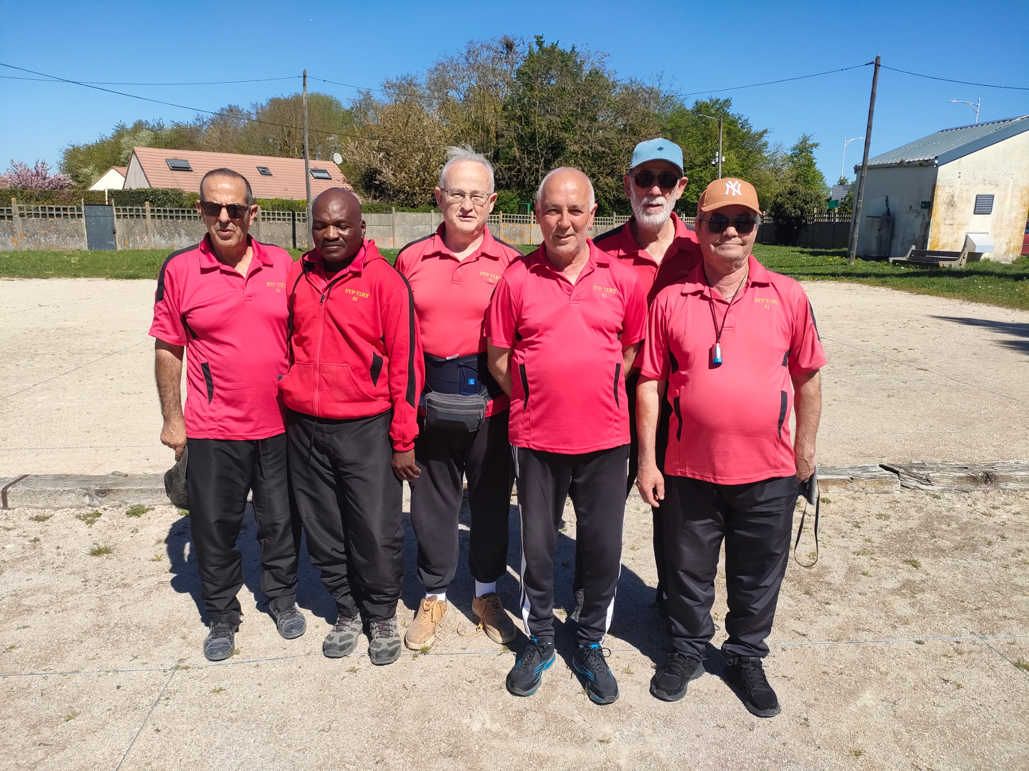 L'équipe SVCP 1 : Laurent, Max, Patrick (joueur et coach), Gilbert, Michel et Giuseppe