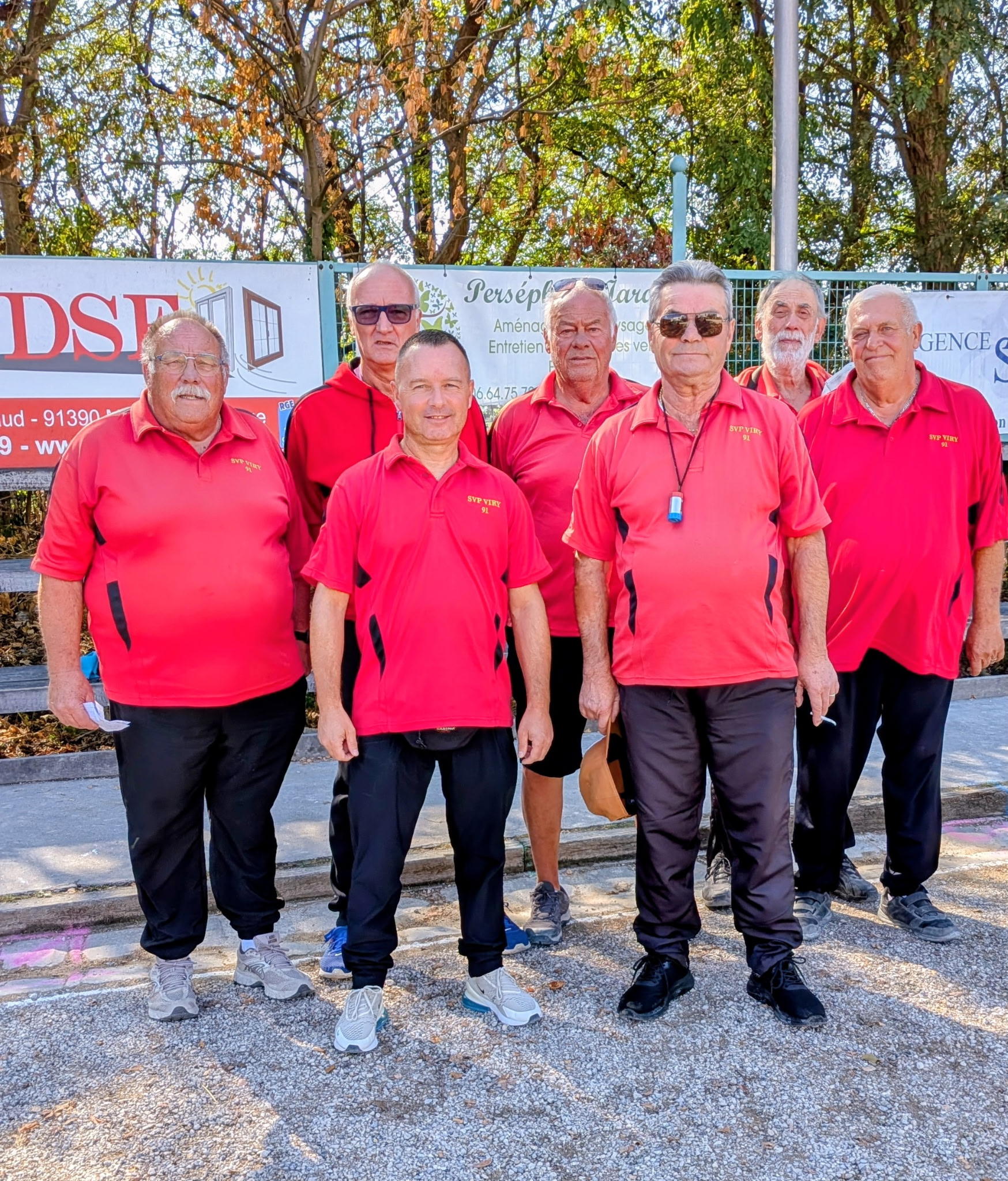 L'équipe SVCP 4 : Didier (joueur et coach), Christophe, Stéphane, Michel, Giuseppe, Miche, Serge,