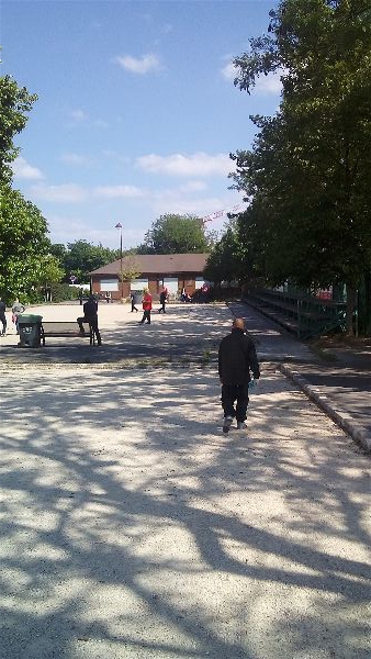 Confinement Confinement