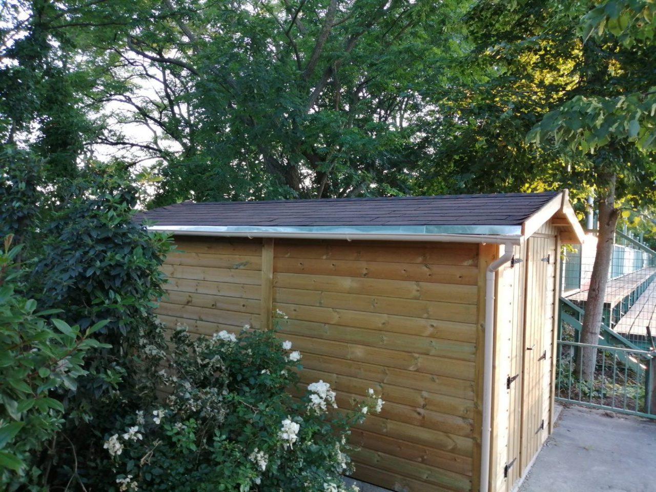 Abri à l'abri Abri à l'abri