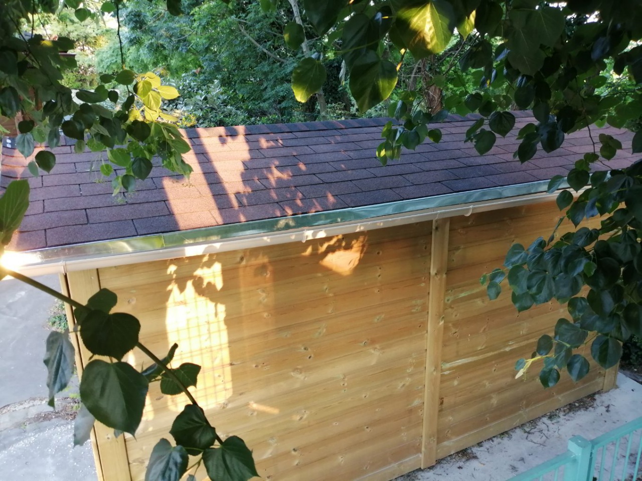 Abri à l'abri Abri à l'abri