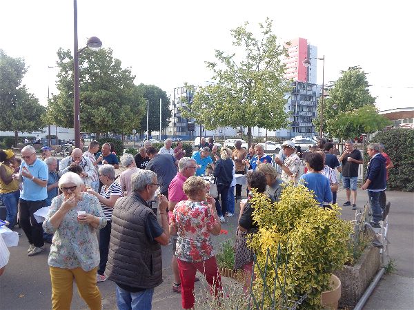 Pot de départ de Gérard Lazare Pot de départ de Gérard Lazare