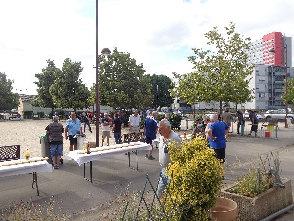 Pot de départ de Gérard Lazare Pot de départ de Gérard Lazare