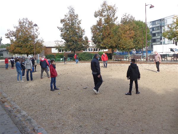 Tournoi Intergénérationnel de Pétanque 2020 Tournoi Intergénérationnel de Pétanque 2020