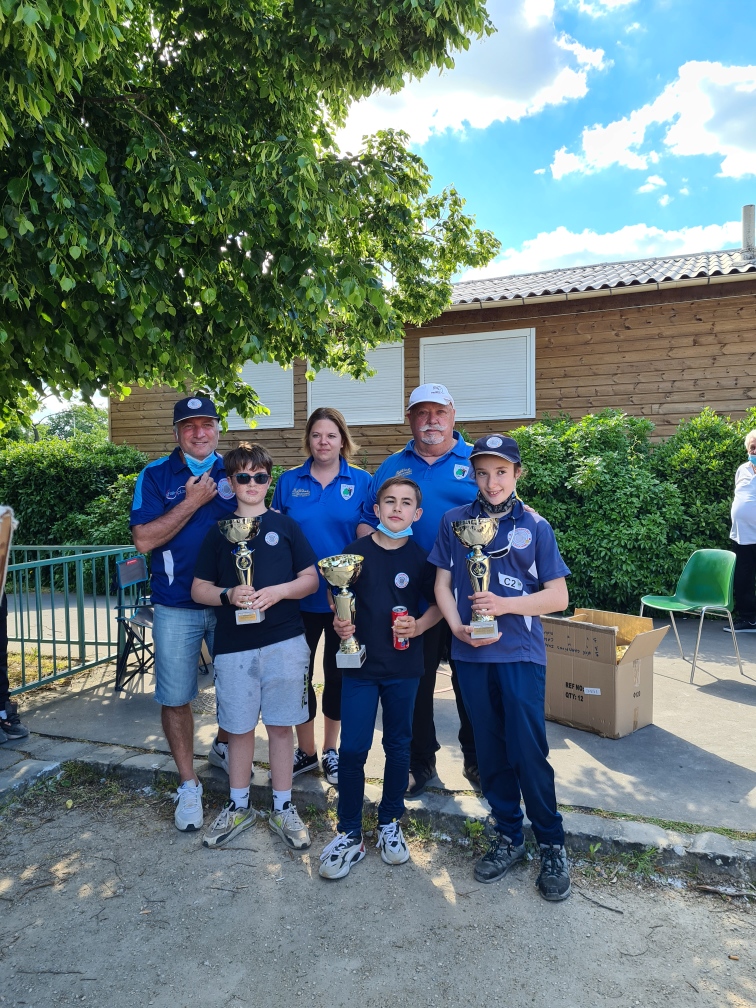 Championat de l'Essonne Triplette Jeunes Championat de l'Essonne Triplette Jeunes