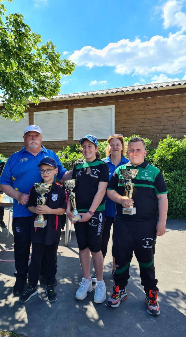 Championat de l'Essonne Triplette Jeunes Championat de l'Essonne Triplette Jeunes