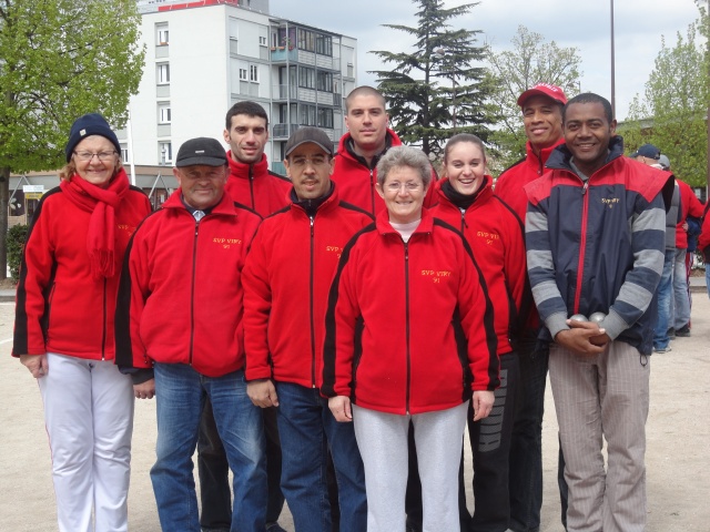 Chat 91 clubs 2012 - 1ère Division Chat 91 clubs 2012 - 1ère Division