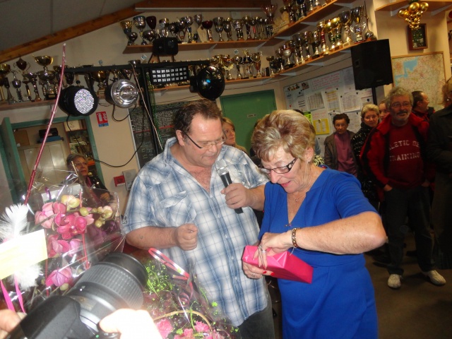 "Mamie" fête ses 80 printemps au club "Mamie" fête ses 80 printemps au club