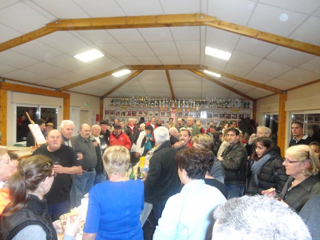 "Mamie" fête ses 80 printemps au club "Mamie" fête ses 80 printemps au club