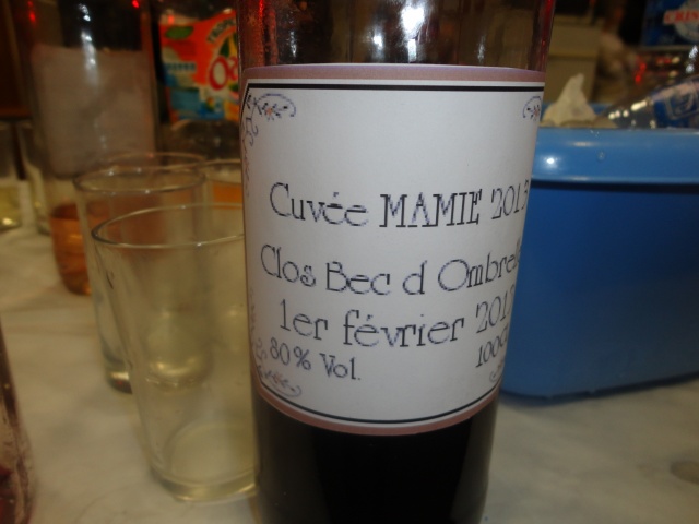 "Mamie" fête ses 80 printemps au club "Mamie" fête ses 80 printemps au club