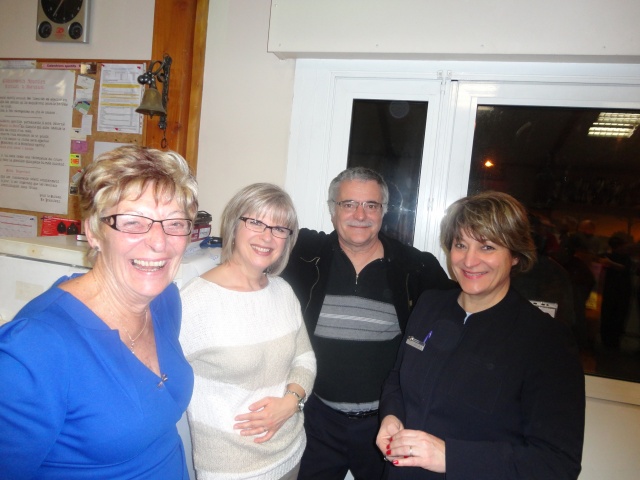 "Mamie" fête ses 80 printemps au club "Mamie" fête ses 80 printemps au club