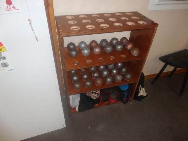 Range-boules Range-boules