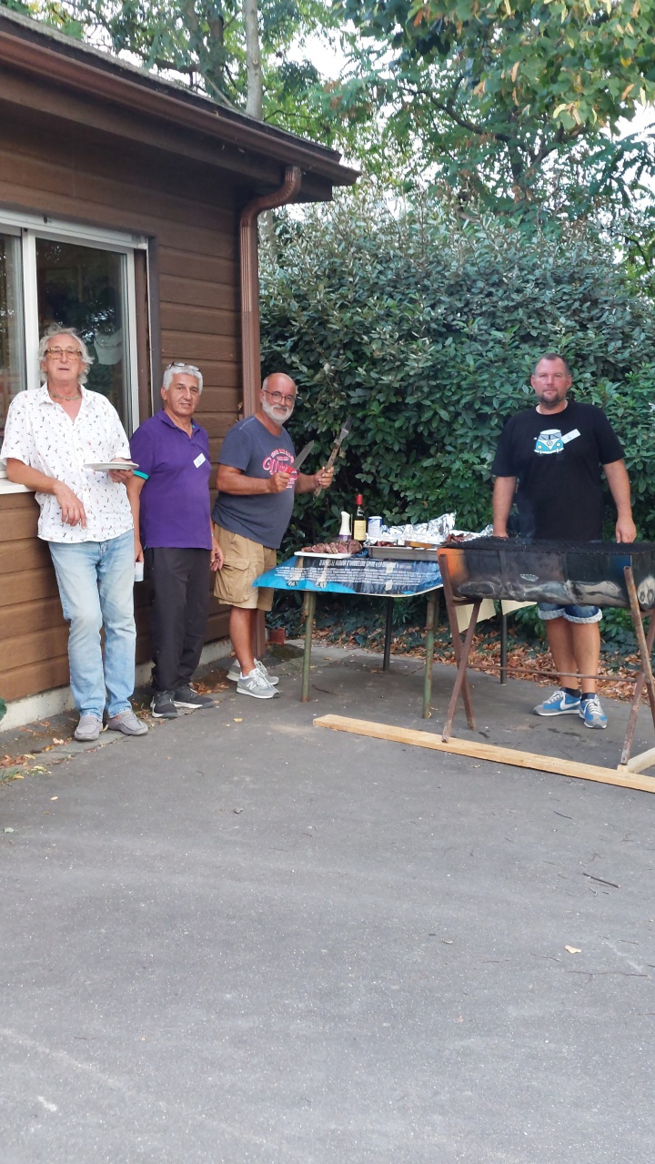 Barbecue et pétanquze Barbecue et pétanquze