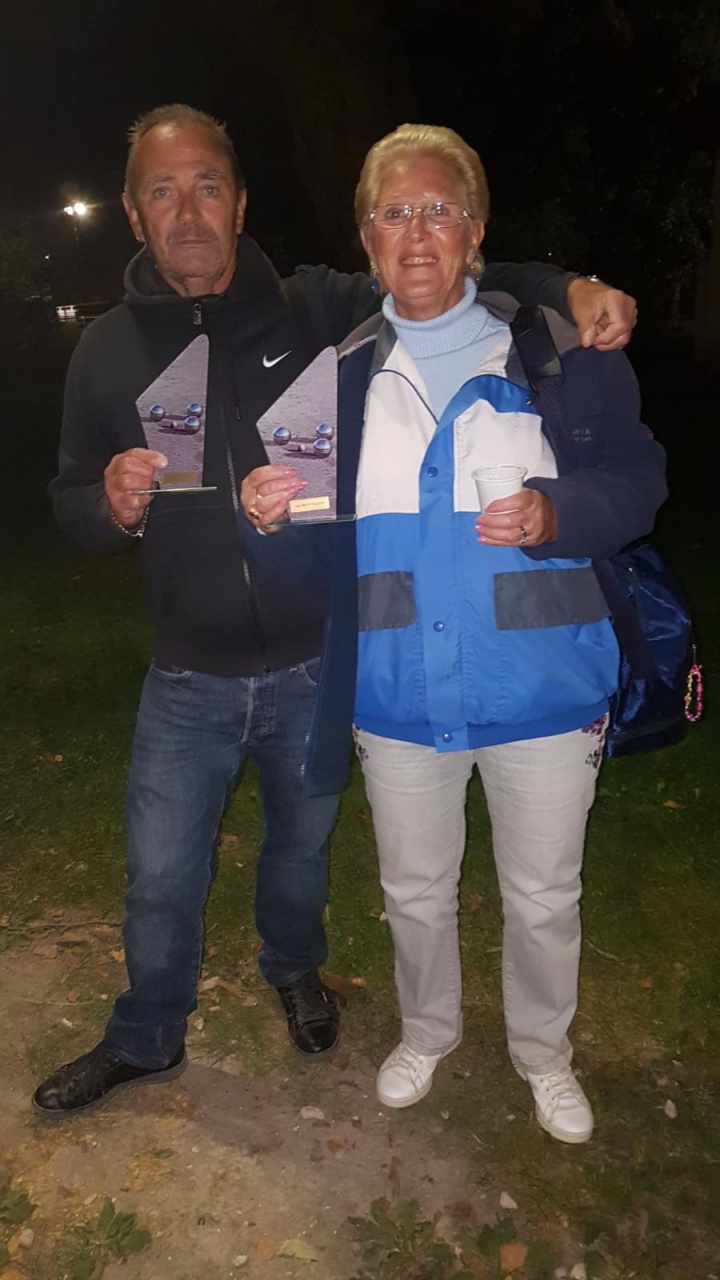 Doublette Vétéran Gif sur Yvette Doublette Vétéran Gif sur Yvette