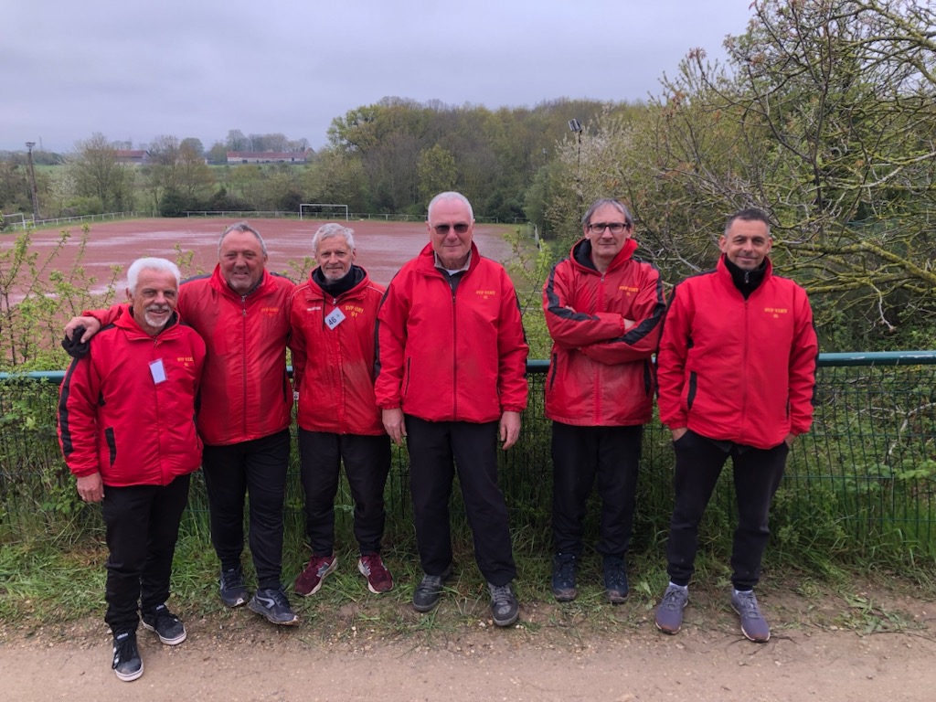 Chat Individuel Senior 2023 Chat Individuel Senior 2023