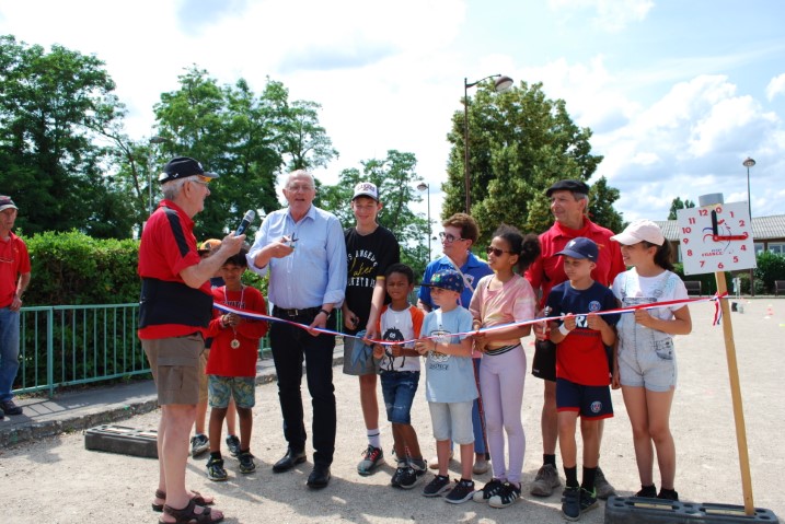 École de Pétanque 21.06.2023 École de Pétanque 21.06.2023