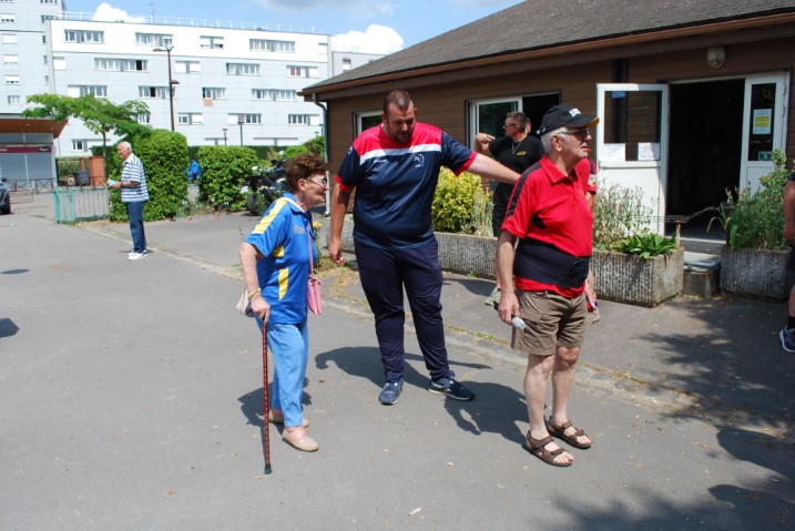 École de Pétanque 21.06.2023 École de Pétanque 21.06.2023