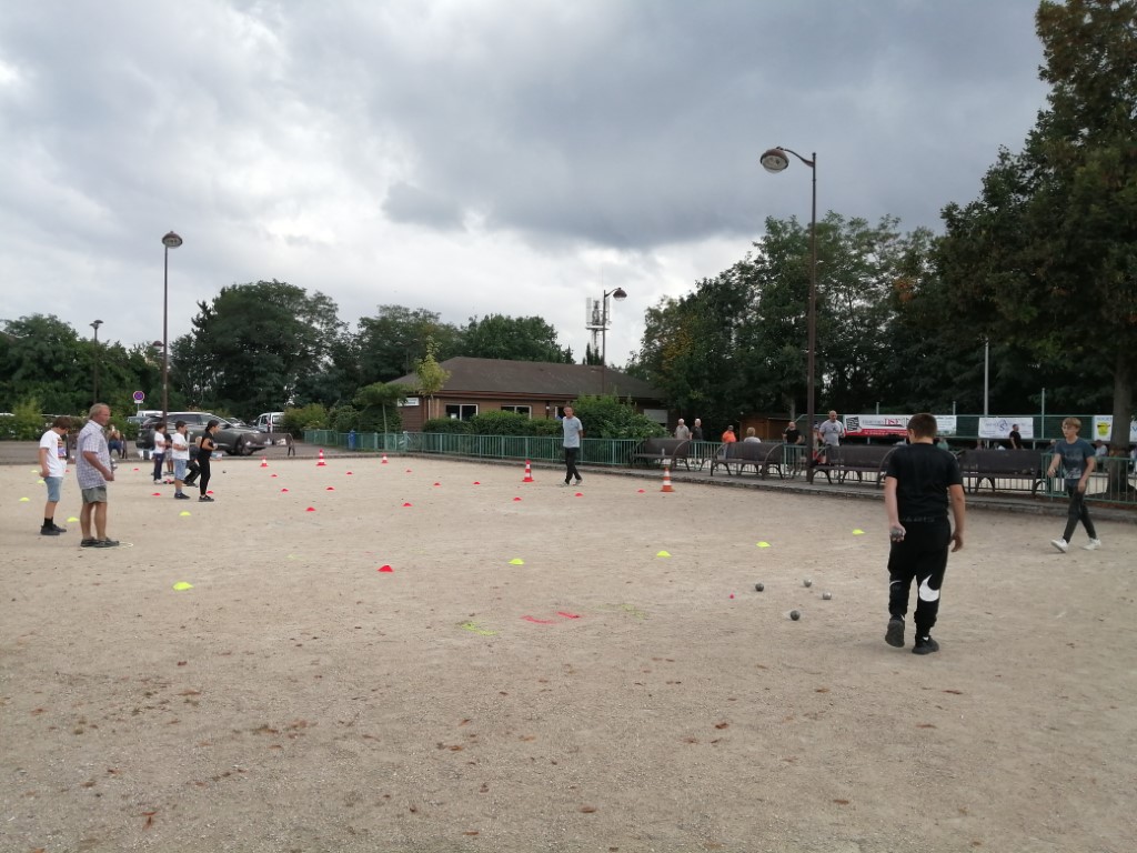 École de Pétanque 13.09.2023 École de Pétanque 13.09.2023