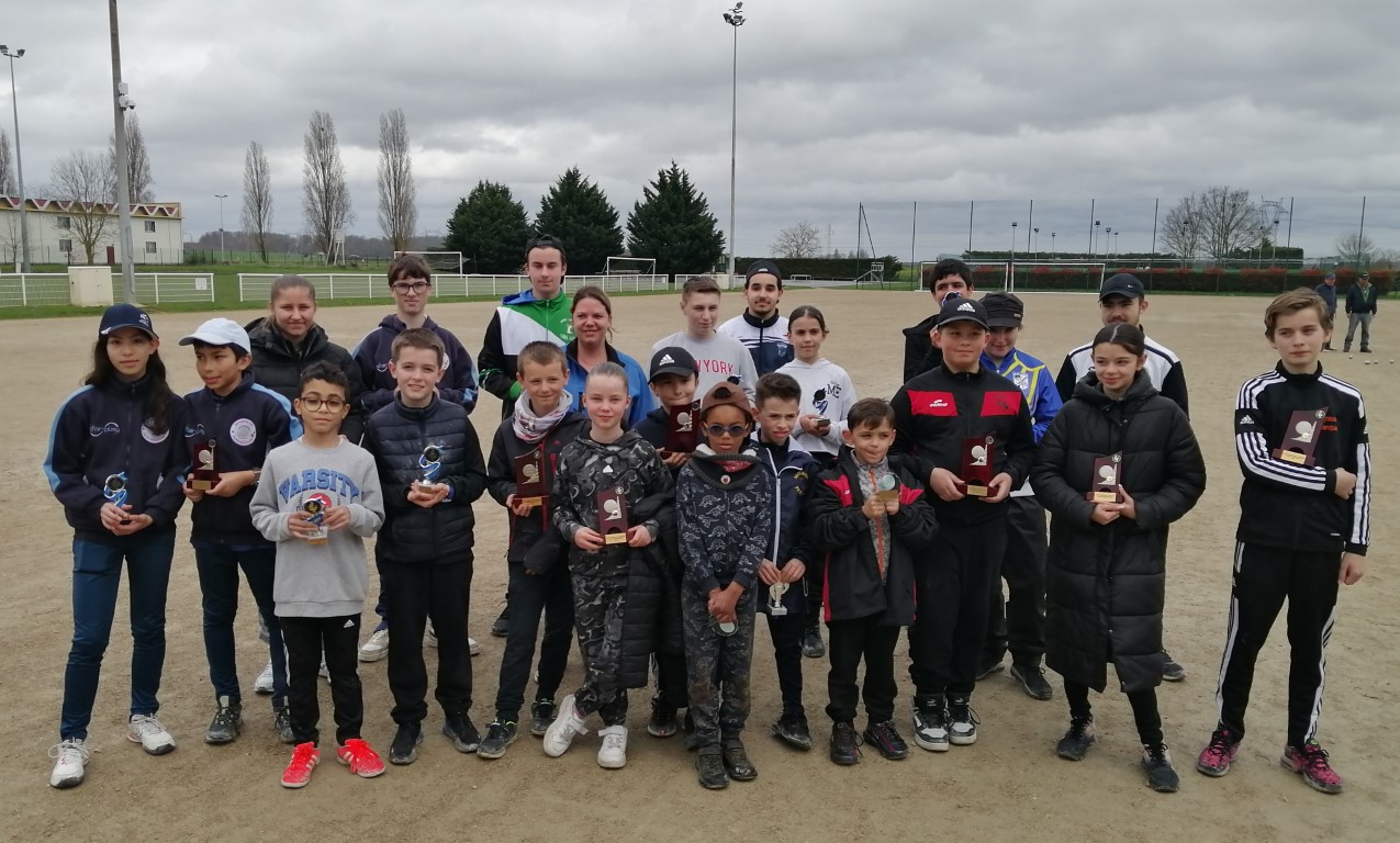 Journée des jeunes pétanqueurs Journée des jeunes pétanqueurs