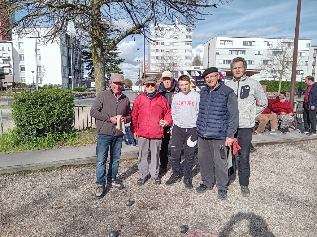 École de pétanque 3.04.2024 École de pétanque 3.04.2024