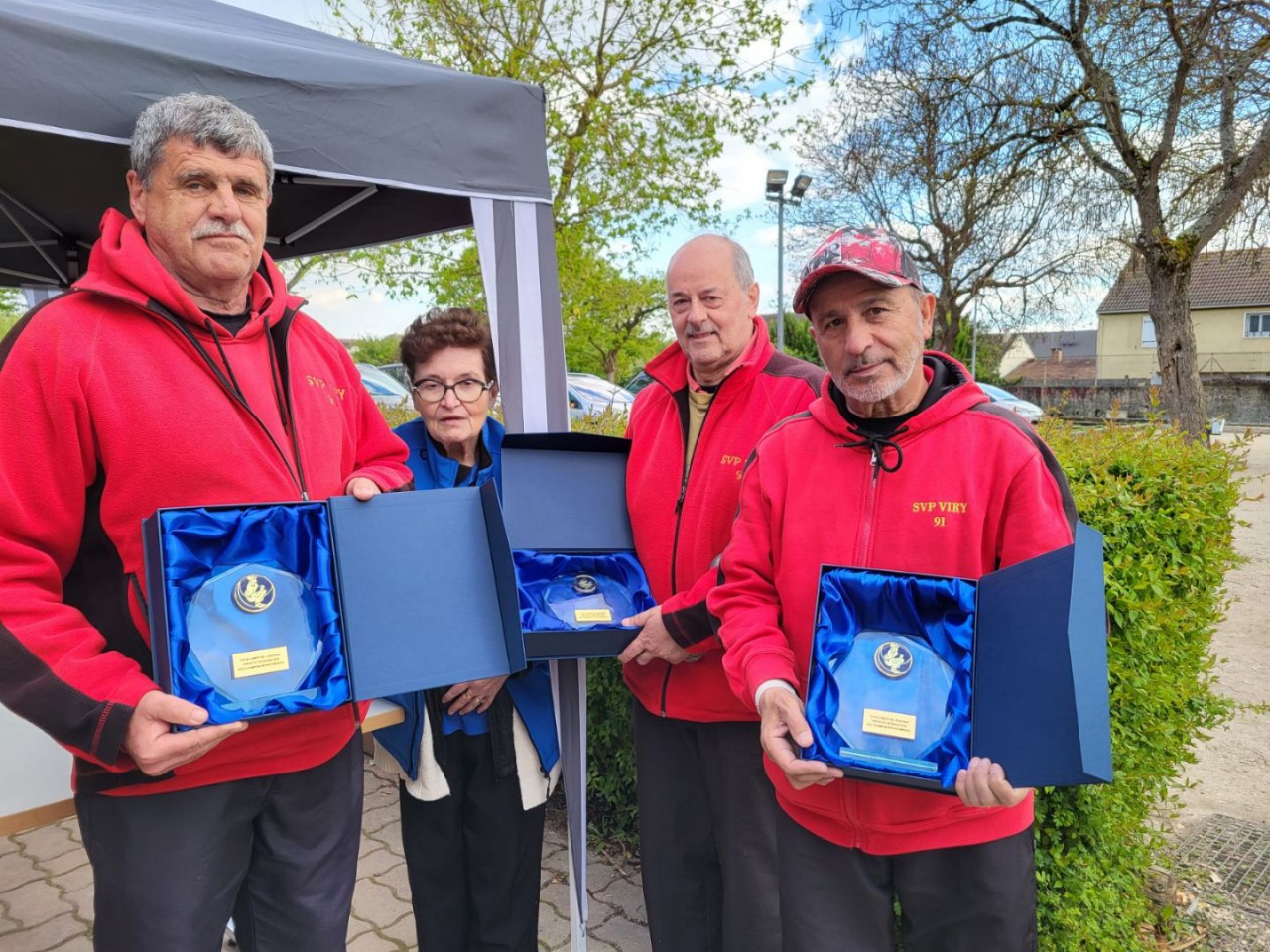 Chat Triplette Vétéran 2024 Chat Triplette Vétéran 2024