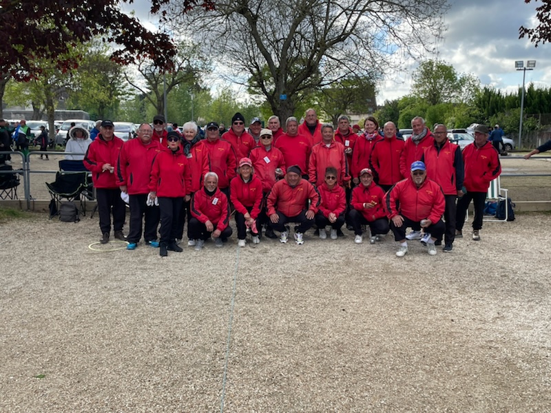 Chat Triplette Vétéran 2024 Chat Triplette Vétéran 2024