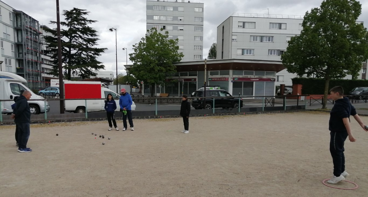 École de pétanque 24.04.2024 École de pétanque 24.04.2024