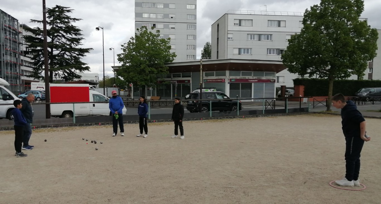 École de pétanque 24.04.2024 École de pétanque 24.04.2024