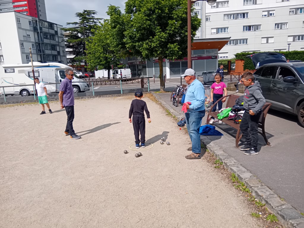 École de Pétanque - 22.05.2024 École de Pétanque - 22.05.2024
