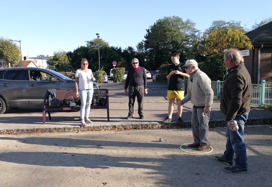 École de pétanque 23.10.2024 École de pétanque 23.10.2024