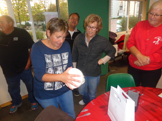 Joueur du Mois - 50 ans Isabelle Joueur du Mois - 50 ans Isabelle