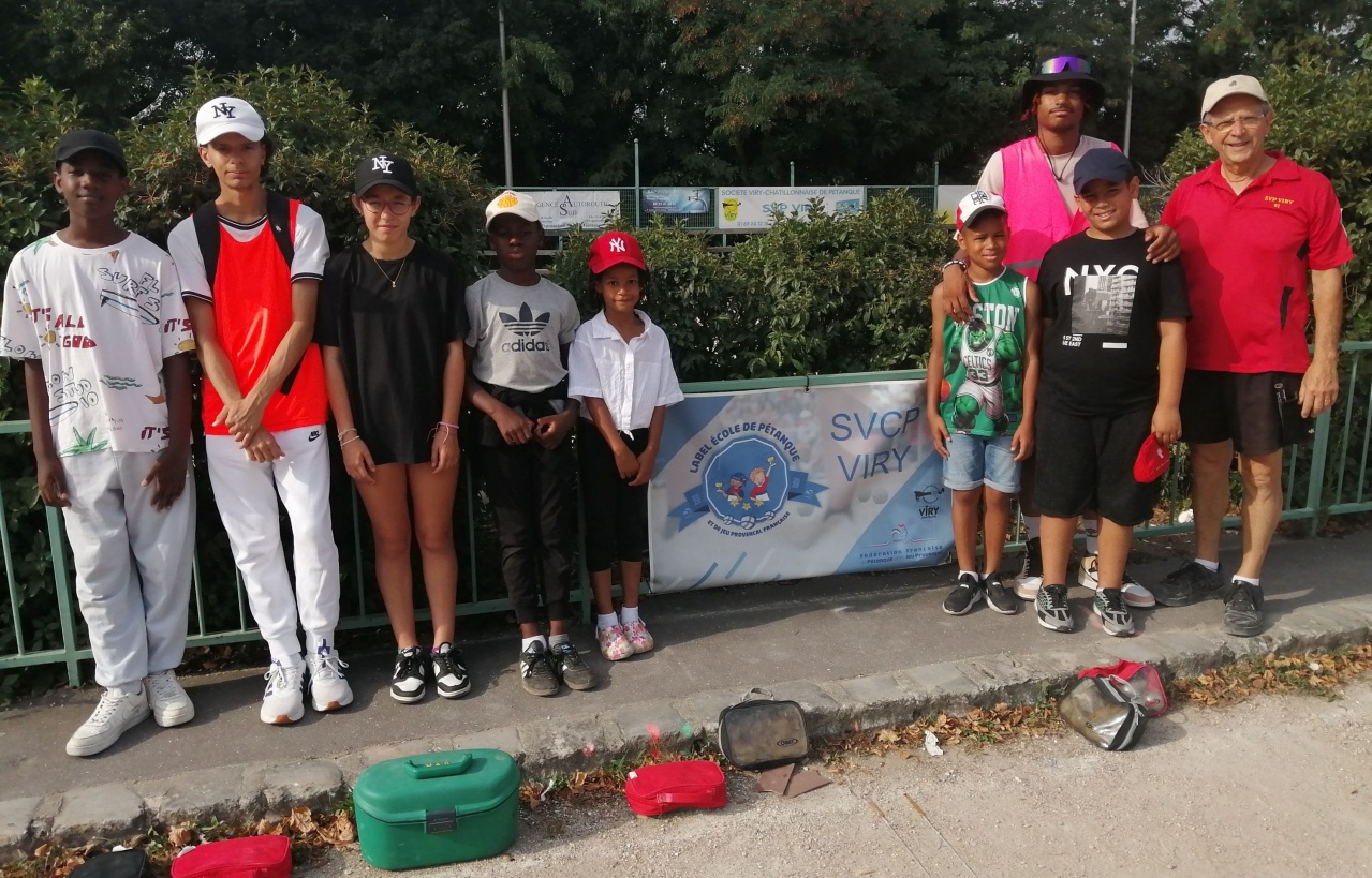 Animation pétanque pour le CLE B