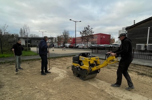 Pelletage et tassement du terrain annexe