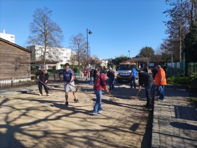 Du gravier sur les terrains Du gravier sur les terrains