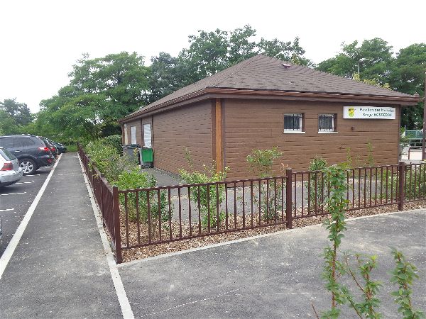 Pavillon des Boulistes Serge Bosredon Pavillon des Boulistes Serge Bosredon