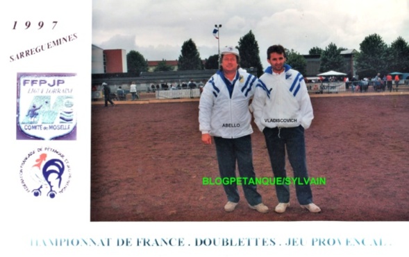 Tous les joueurs qualifiés au Championnat de France doublettes au Jeu Provençal de 1977 à 2023