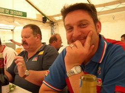 Et de plus, il sait bien se placer !!! Et de plus, il sait bien se placer !!!